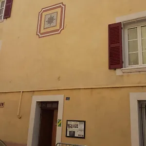 https://le-belvedere-chambres-dhotes-de-charme-et-restaurant.fr-provencehotel.com